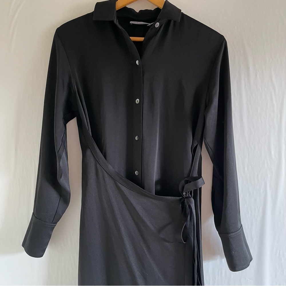 Vince Black Long Sleeve Wrap Dress Long Sleeve Size 4 - Picture 3 of 12
